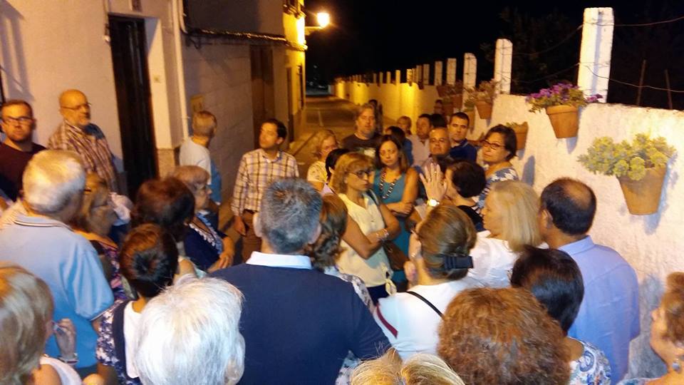 Fotografías de la Visita al barrio de la Villa dentro del programa Turismo para todos
